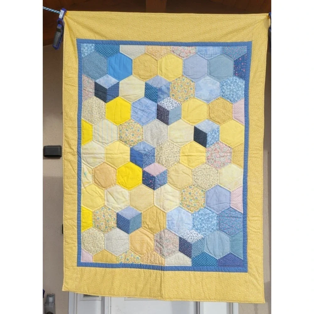 Vintage‎ Baby Crib Quilt 40x56 Yellow Blue Patchwork Tumbling Blocks